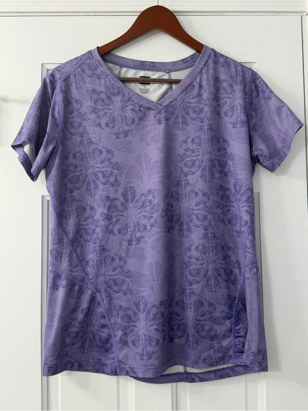 REI Purple V-Neck Short Sleeve Active Tee